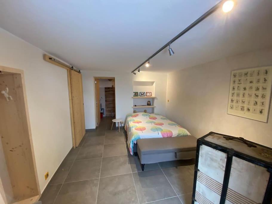 Dans Hameau, Pres Des Pistes Logement De Plein Pied Au Calme Taninges Esterno foto