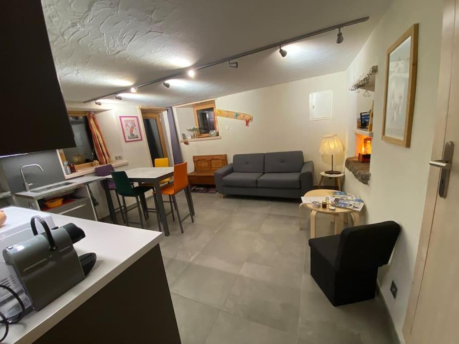 Dans Hameau, Pres Des Pistes Logement De Plein Pied Au Calme Taninges Esterno foto