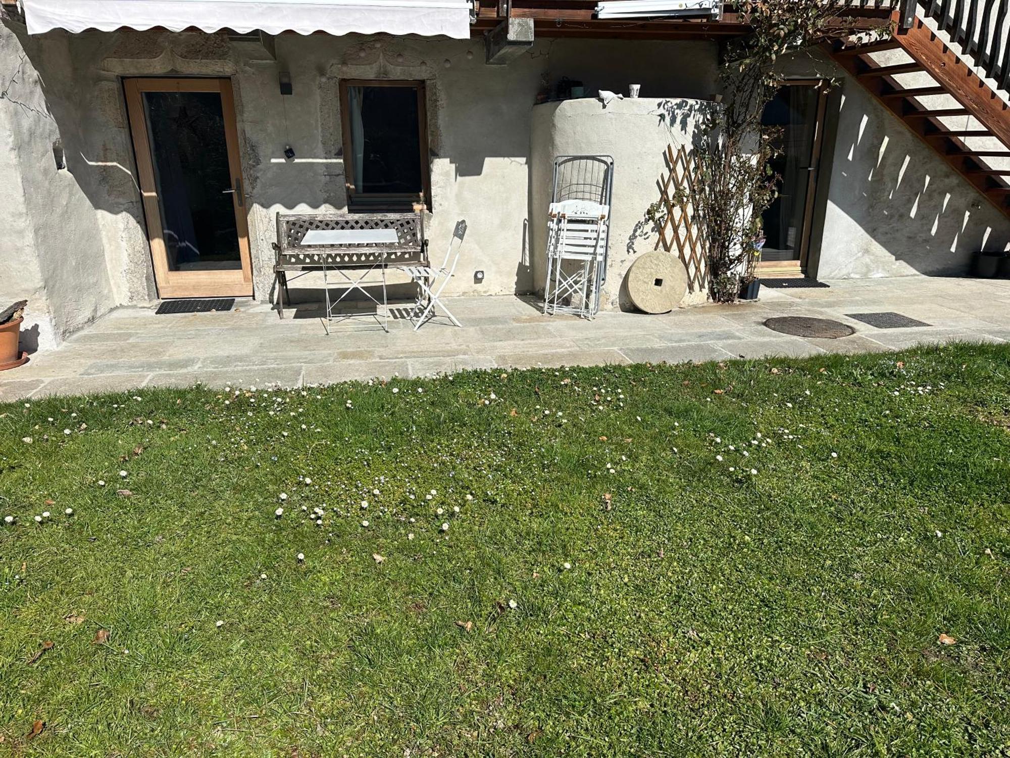 Dans Hameau, Pres Des Pistes Logement De Plein Pied Au Calme Taninges Esterno foto